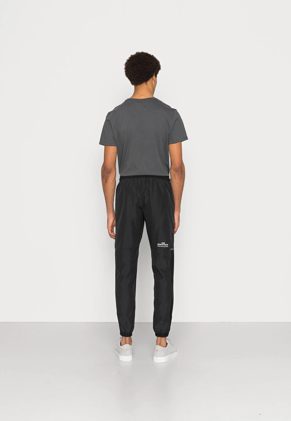 e8da1c8f4b264bd182cf0720b610f4c7.jpg The North Face Prix Sympa WIND PANT - Pantalon de survêtement pantalons normale male -THE NORTH FACE Shop e8da1c8f4b264bd182cf0720b610f4c7