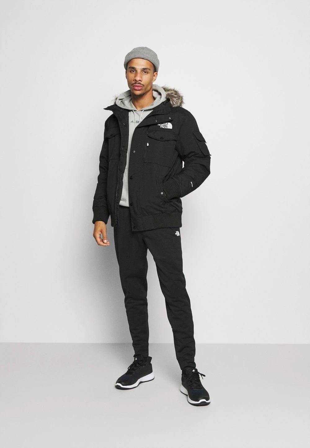 The North Face Rabais RECYCLED GOTHAM JACKET VANADIS - Doudoune vêtements randonnée urbaine male 4 The North Face Rabais RECYCLED GOTHAM JACKET VANADIS - Doudoune vêtements randonnée urbaine male – Image 2