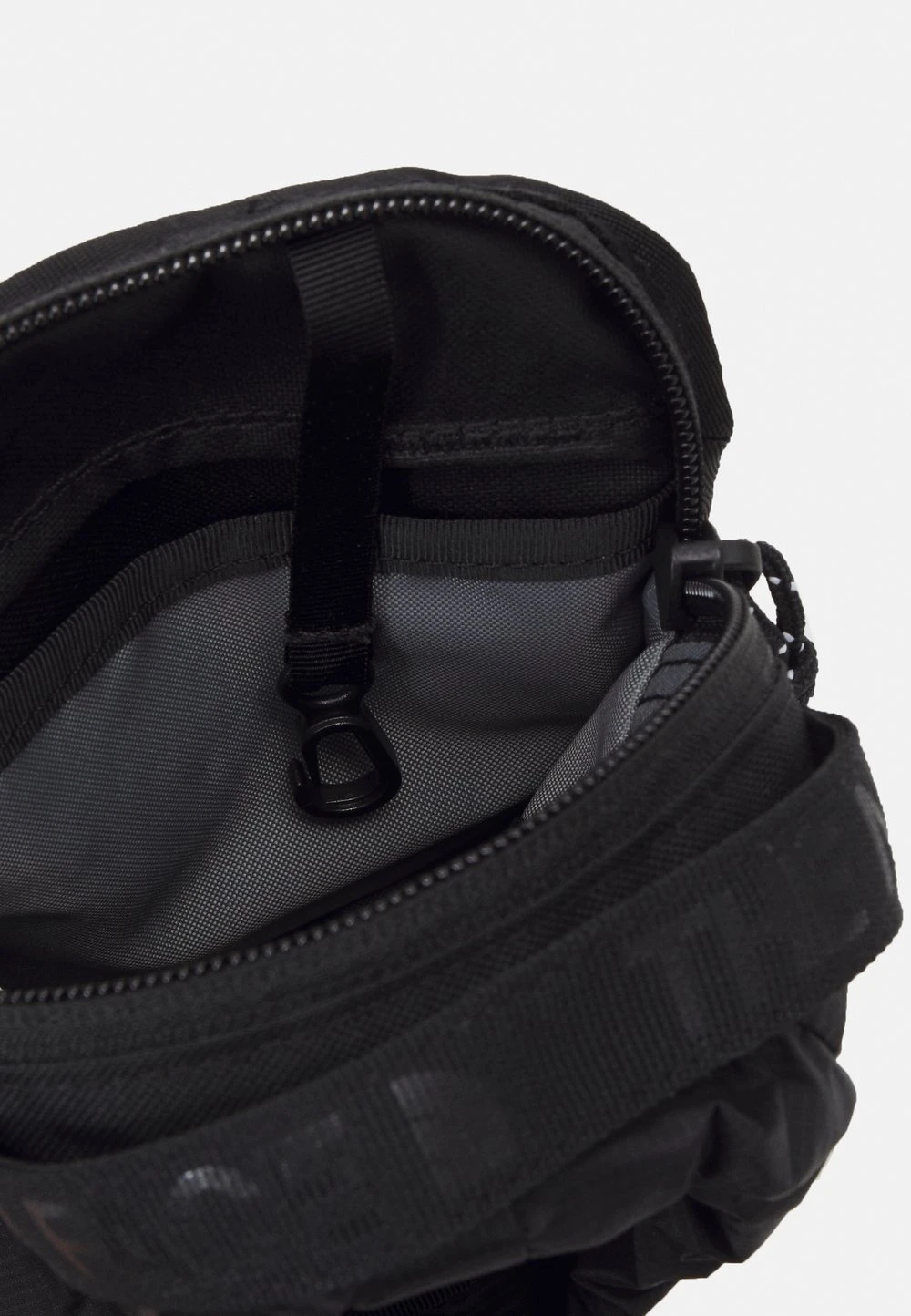 The North Face Prix Allégé BOZER CROSS BODY UNISEX - Sac bandoulière sacs compartiment pour téléphone portable 7 The North Face Prix Allégé BOZER CROSS BODY UNISEX - Sac bandoulière sacs compartiment pour téléphone portable – Image 5