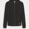 The North Face MOUNTAIN HOODIE - Blouson Pas Cher vêtements randonn&eacute;e homme -THE NORTH FACE Shop f02da87aba744fdcac5d10a78a388bd1
