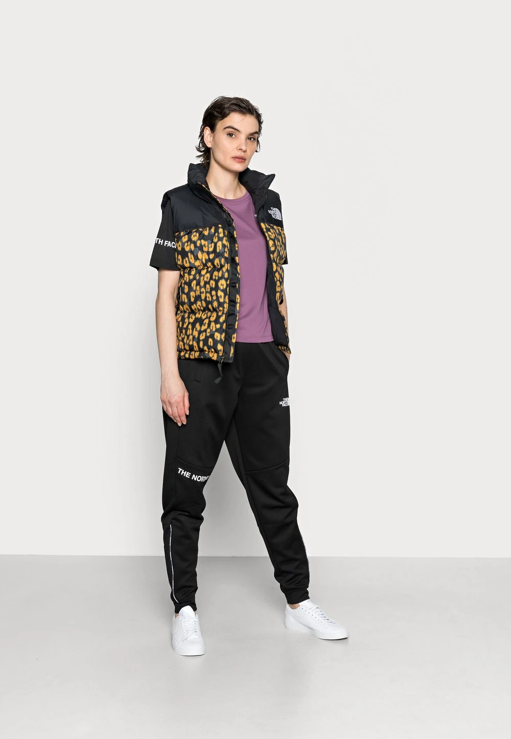 f0d8c6b65bc541fb8f0fc259799cdf5b.jpg Prix Cassé The North Face T-shirt imprimé t-shirts et tops col rond femme -THE NORTH FACE Shop f0d8c6b65bc541fb8f0fc259799cdf5b