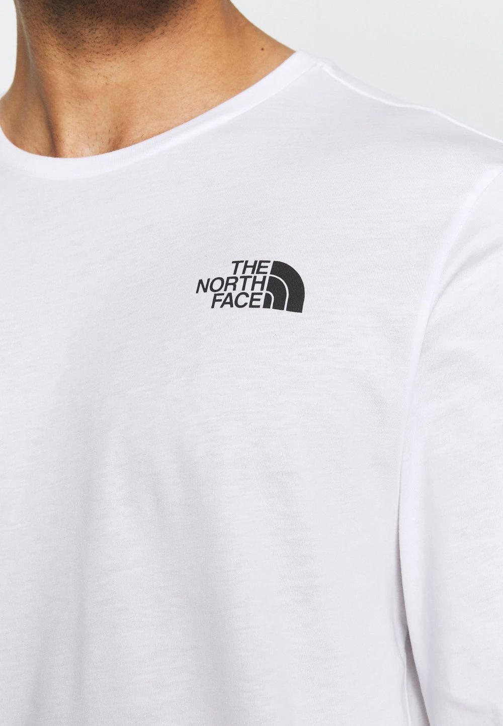 f63c93b097c3436ca5286fce28e13a61.jpg The North Face SIMPLE DOME TEE - T-shirt à manches longues Qualité Excellente vêtements randonnée urbaine male -THE NORTH FACE Shop f63c93b097c3436ca5286fce28e13a61