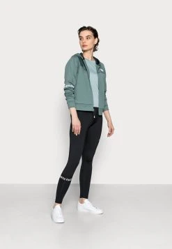 Qualité absolue The North Face T-shirt imprimé t-shirts et tops col rond femme 10 Qualité absolue The North Face T-shirt imprimé t-shirts et tops col rond femme -THE NORTH FACE Shop f83aa600e76547d592fd68cd498a9d2b