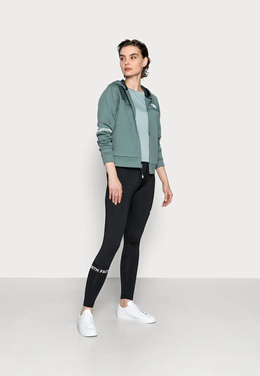 Qualité absolue The North Face T-shirt imprimé t-shirts et tops col rond femme 4 Qualité absolue The North Face T-shirt imprimé t-shirts et tops col rond femme – Image 2